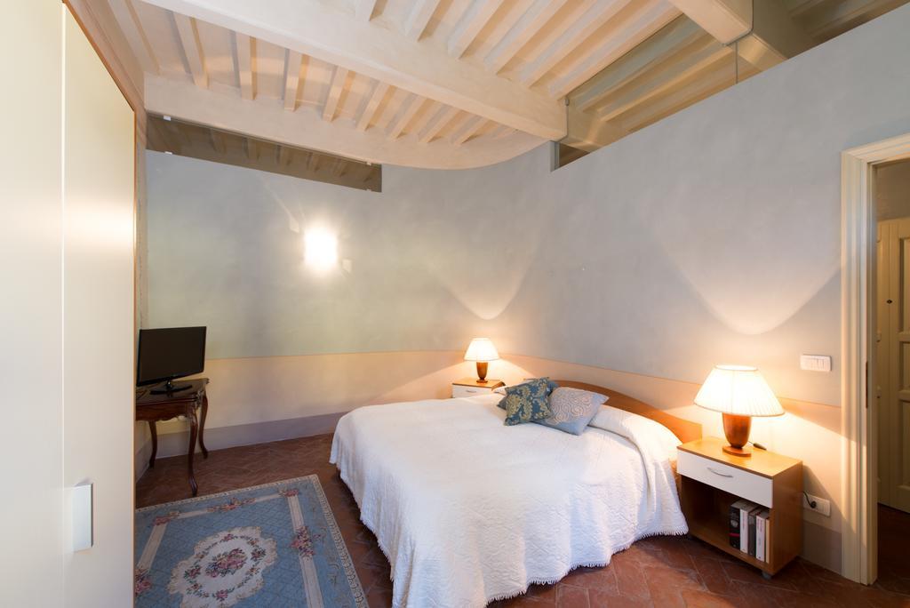 Palazzo Piazza Mazzini Hotel Pescia Bilik gambar