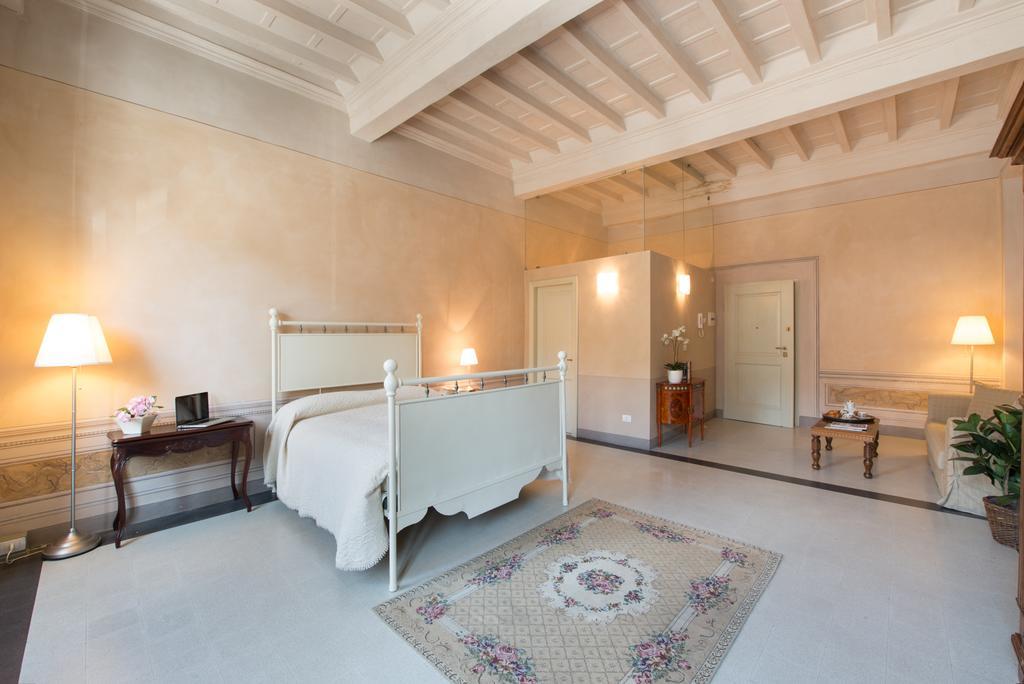 Palazzo Piazza Mazzini Hotel Pescia Bilik gambar