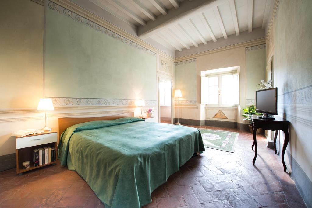 Palazzo Piazza Mazzini Hotel Pescia Bilik gambar