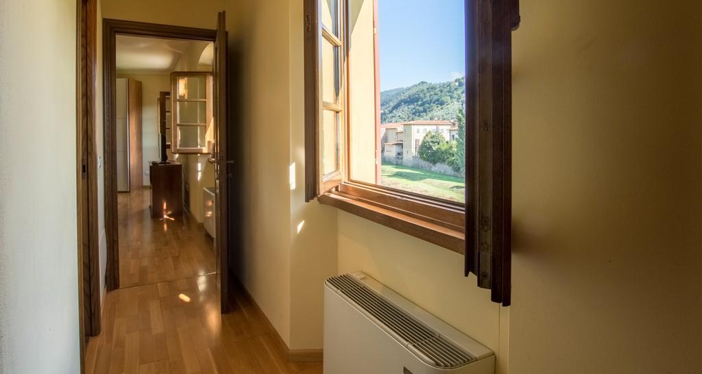 Palazzo Piazza Mazzini Hotel Pescia Luaran gambar